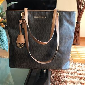 Michael Kors tote